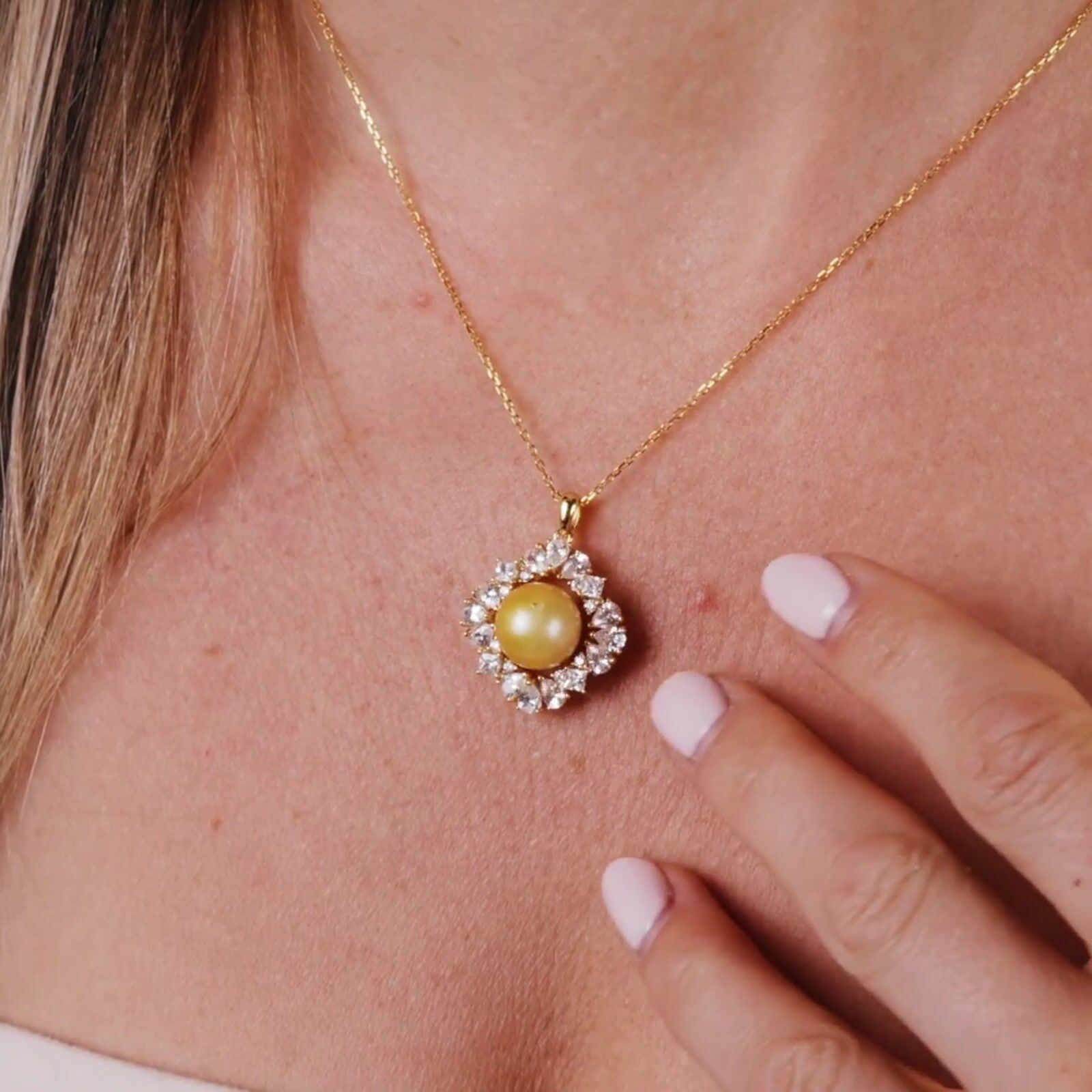 Golden South Sea Pearl & Diamond Solara Pendant product video