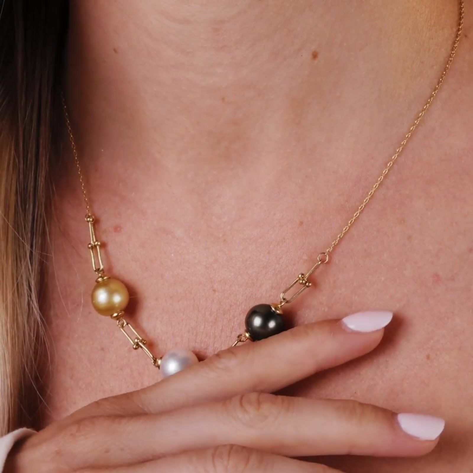 11-12mm Tahitian, White & Golden South Sea Trio Pearl Pendant product video