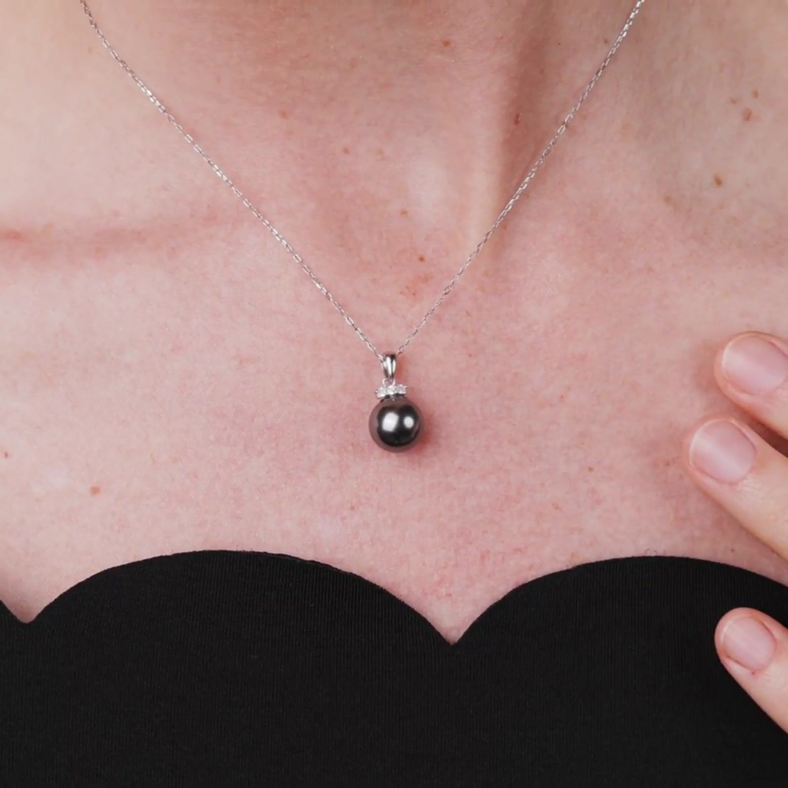 Tahitian Pearl & Diamond Vespera Pendant in 18K White Gold product video